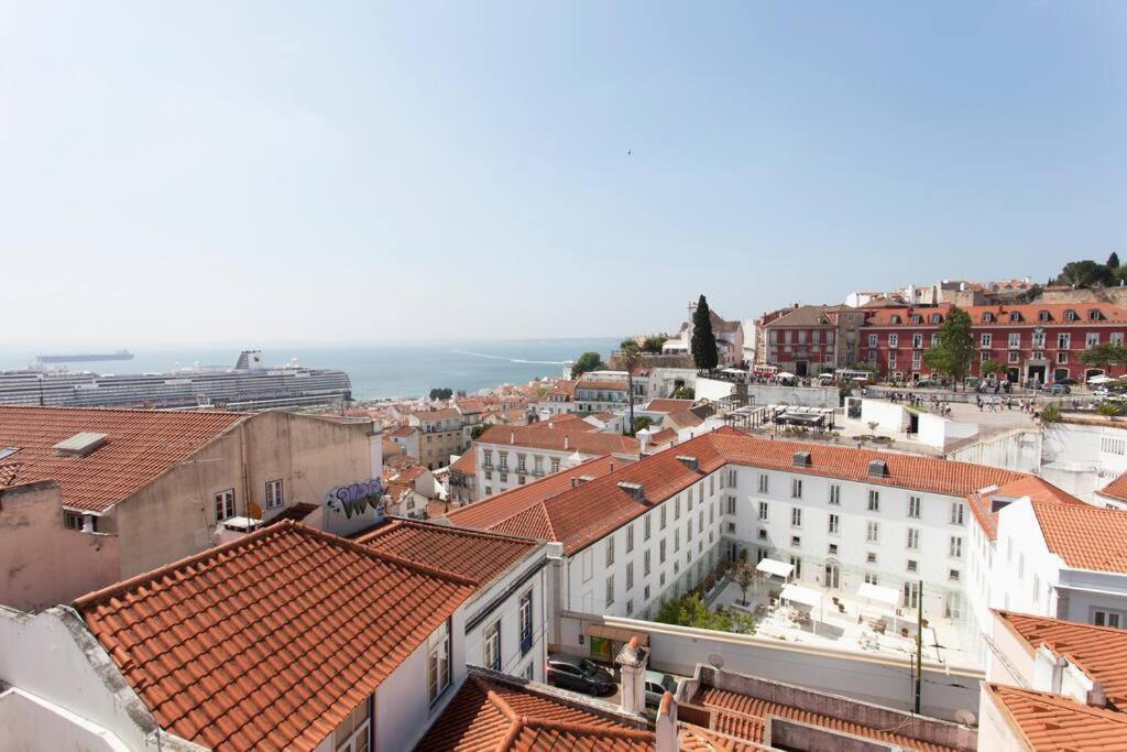Sao Vicente Ii, Eco-penthouse, View Of * Lissabon